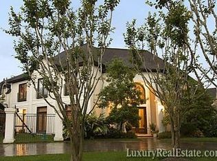 101 Datonia St, Bellaire, TX 77401