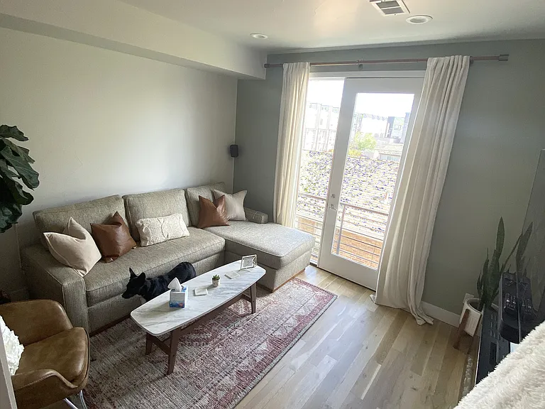 1810 Irving St #2 — Photo 24