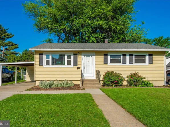 1426 W 11th St, Frederick, MD 21702