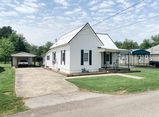 908 S 7th St, Paragould, AR 72450