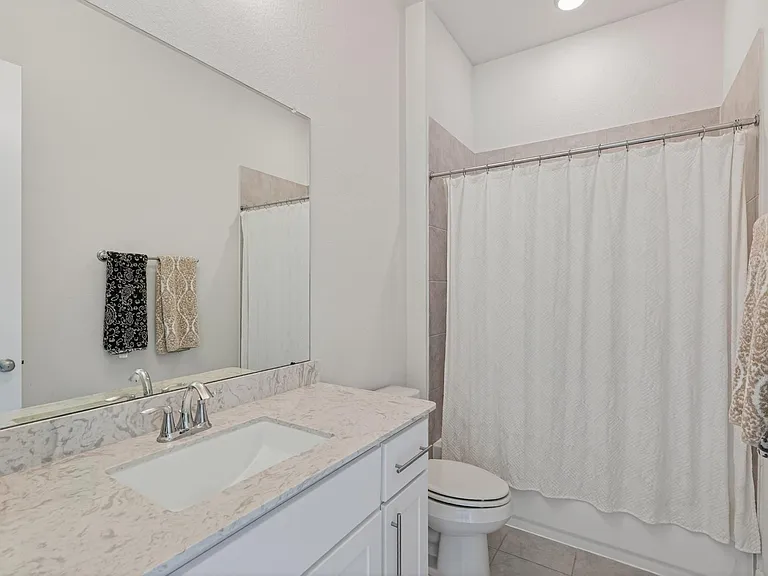 10561 Lake Palmetto Dr — Photo 36