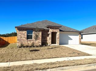 7113 Guadalupe Rd, China Spring, TX 76633