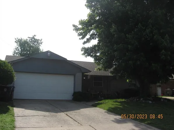 3008 N Thompkins Ave, Bethany, OK 73008