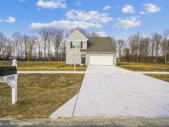 4th image of 15098 Tillery Pines Ln