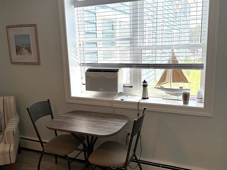 3401 Ocean Ave #9 — Photo 4