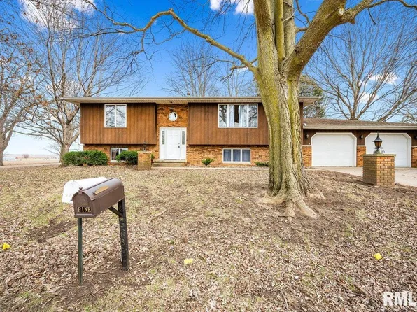 208 N 4th St, San Jose, IL 62682