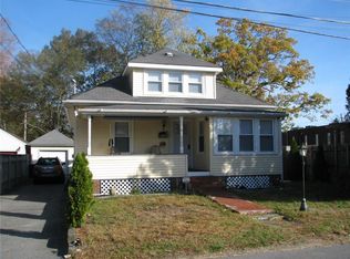 17 Elkland Rd, Warwick, RI 02886