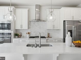 1149 S Monroe St, Arlington, VA 22204