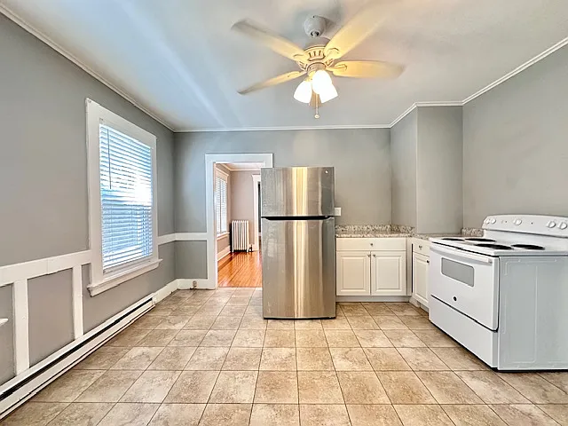 49 Dutton St #1 — Photo 2