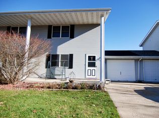 1006 Quail Dr, Morris, IL