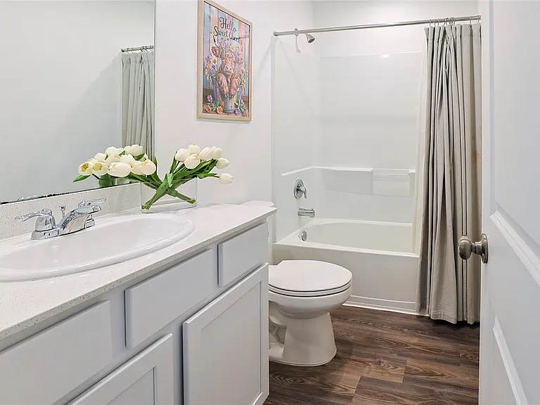 202 Augustine Way — Photo 23