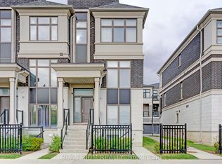 36 Wuhan Ln, Markham, ON L6E 0V4