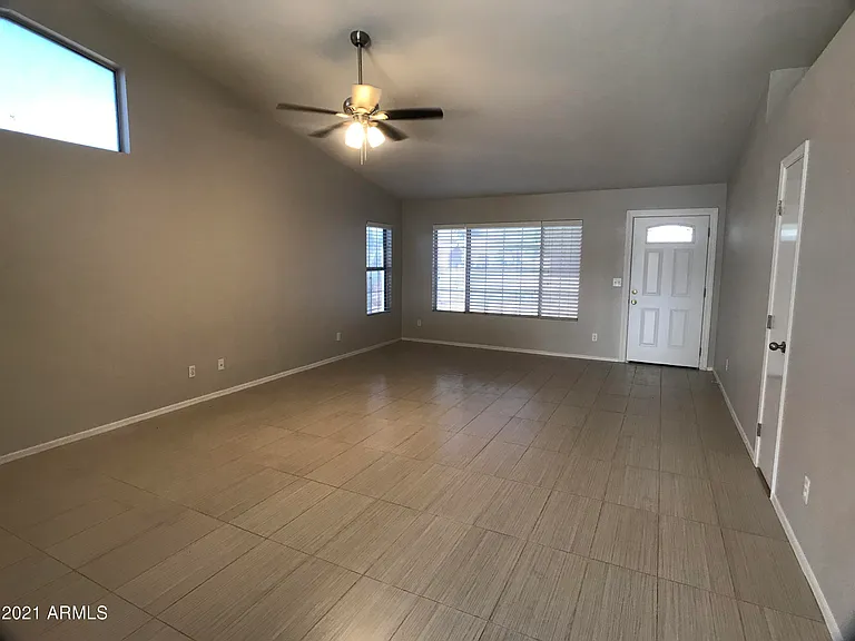 381 E Bart Dr — Photo 6