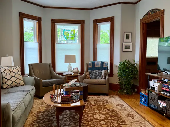 21 Josephine Ave, Somerville, MA 02144