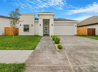 2404 N Revolution St, Edinburg, TX 78541