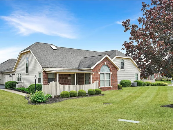 1528 Meerschaum Ln, Coraopolis, PA 15108