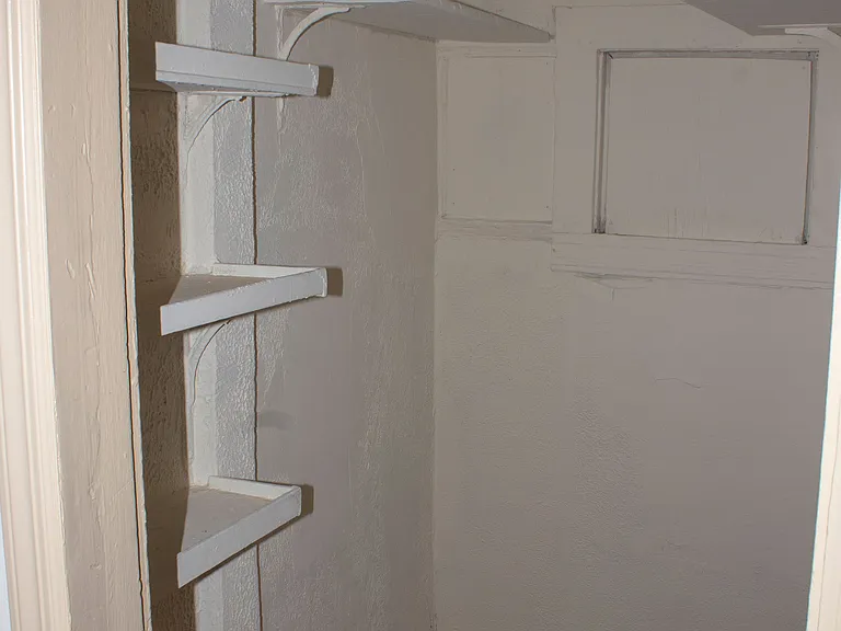 227 Lincoln Ave #2 — Photo 10
