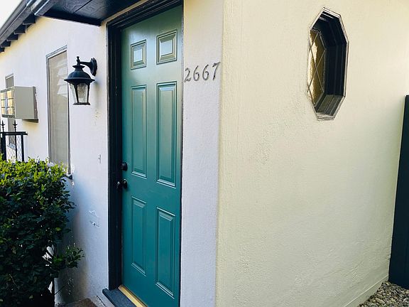 2nd image of 2667 Waverly Dr #2667