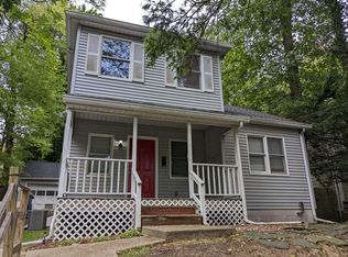 6 Valley Pl, Tenafly, NJ 07670