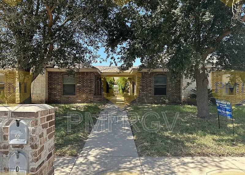 2 bed, 2.0 bath, $750 — Photo 1