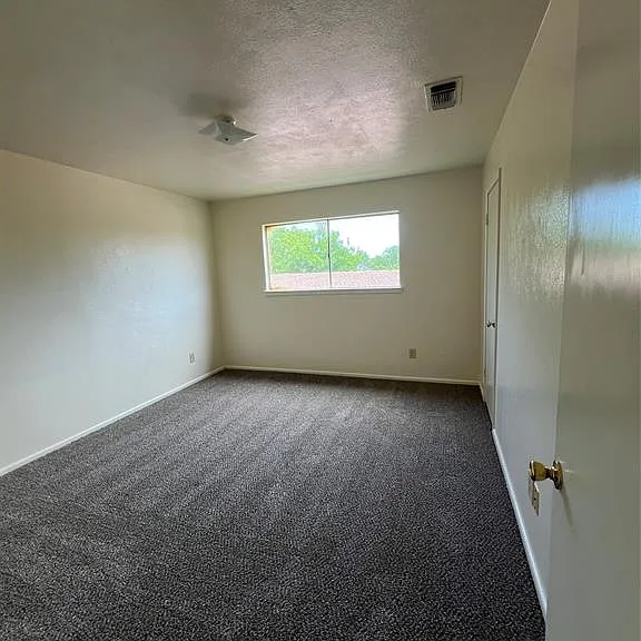 3104 Stanford St — Photo 20