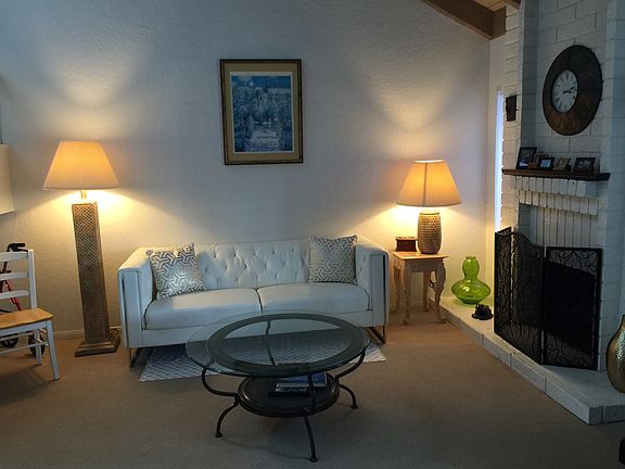 2nd image of 34 Pueblo Vista Dr
