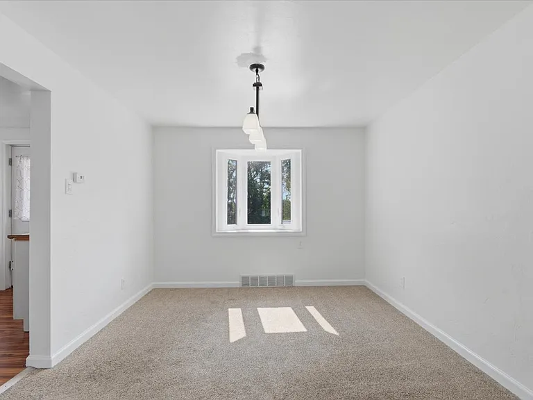 174 Cheston St — Photo 9