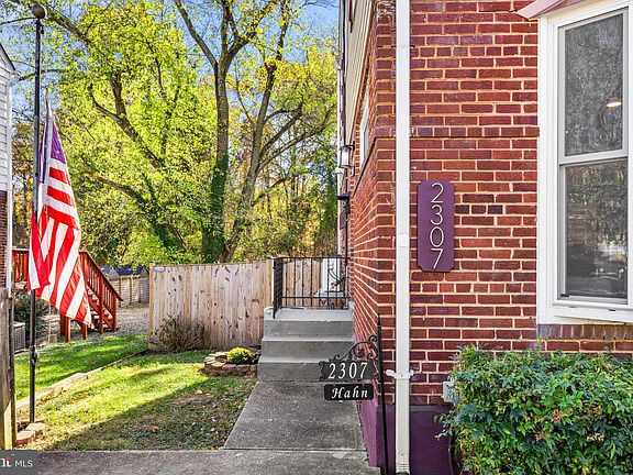 4th image of 2307 Mary Baldwin Dr