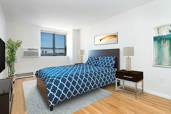 Rented by Keller Williams NYC | media 20