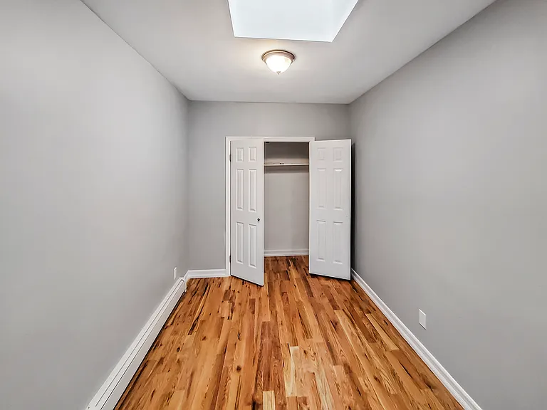 5750 Myrtle Ave #3 — Photo 3