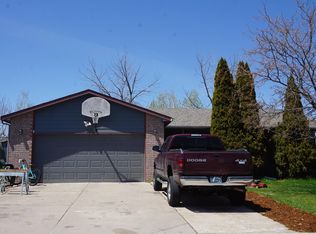 203 48th Avenue Ct, Greeley, CO 80634