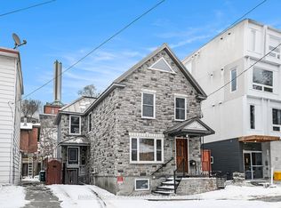 20 Perkins St #1, Ottawa, ON K1R7G5
