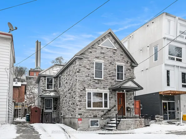 20 Perkins St #1, Ottawa, ON K1R 7G5