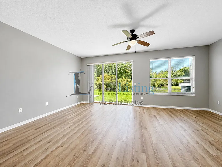 11525 Declaration Dr — Photo 9