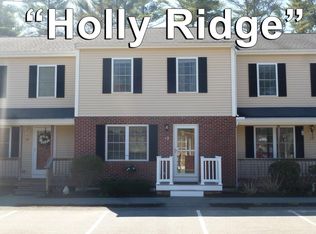13 Ridge Dr, Middleboro, MA 02346