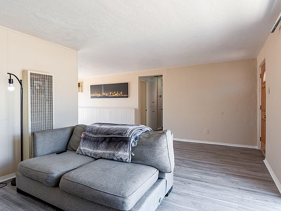 5th image of 3413 Cardenas Dr NE