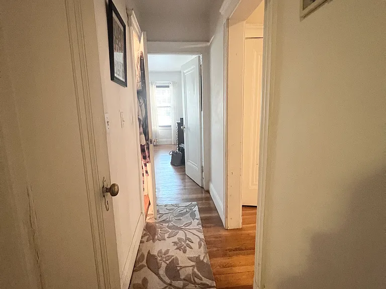 95 Westbourne Ter #1 — Photo 16