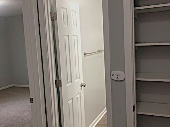 Forest Park Apartments | 516 Sherwood Ct, Cary, NC
