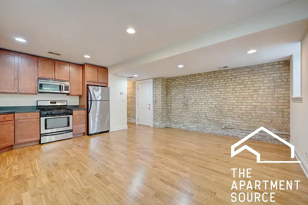 2 bed, 1050 sqft, $2,795 — Photo 2