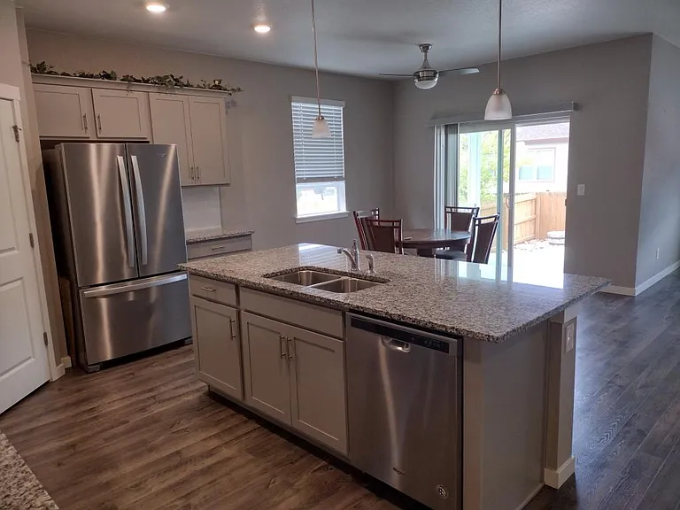 14563 Piedmontese Dr — Photo 4