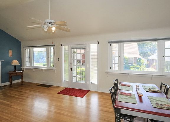 2nd image of 1219 E Fenway Ave