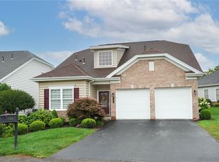 126 Freedom Ln, Sewickley, PA 15143