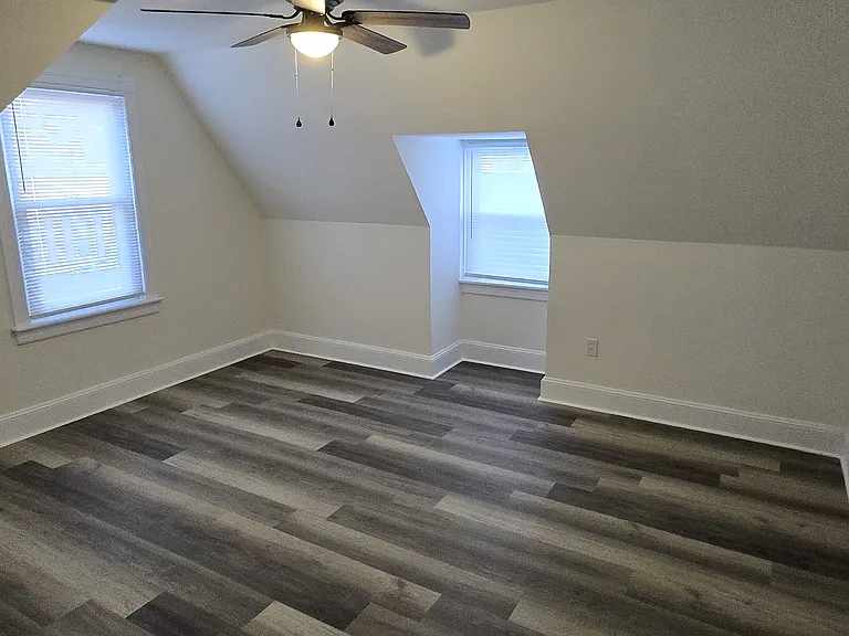 213 W Market St #3 — Photo 13