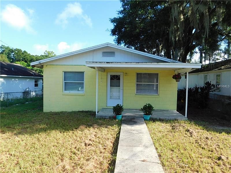 1st image of 807 Avenue N SW