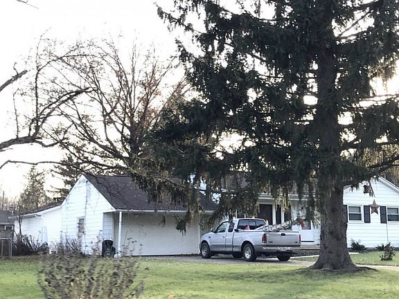 2nd image of 4343 Wedgewood Dr