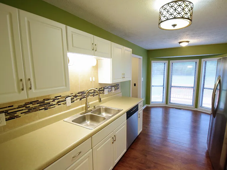 6933 Woodmark Dr — Photo 20
