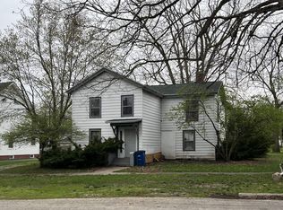 418 NW 2nd Ave, Galva, IL 61434