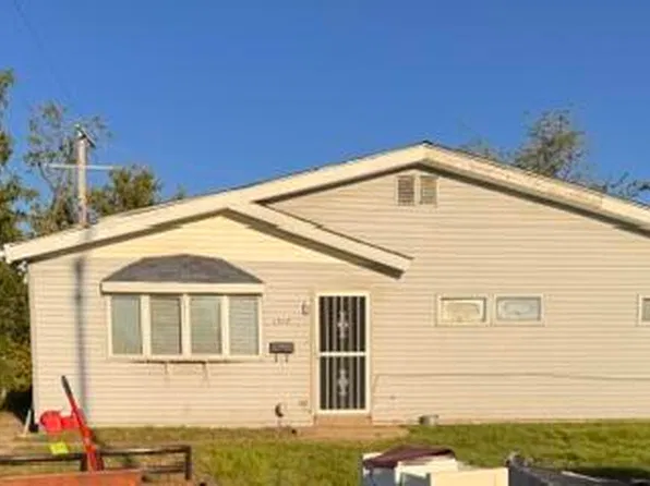 1317 Dekalb St, Gary, IN 46403