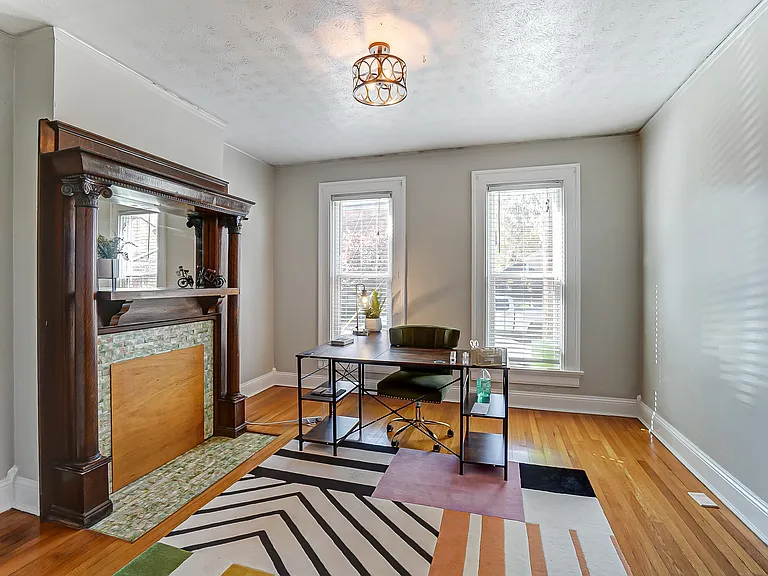 216 Brown St #216 — Photo 18