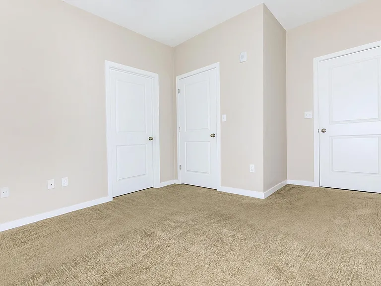 815 N Shary Blvd — Photo 2
